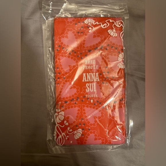 ♥️ Free People x Anna Sui Heart Tights sold out one size. Valentine’s Day. 💌 - Picture 5 of 9